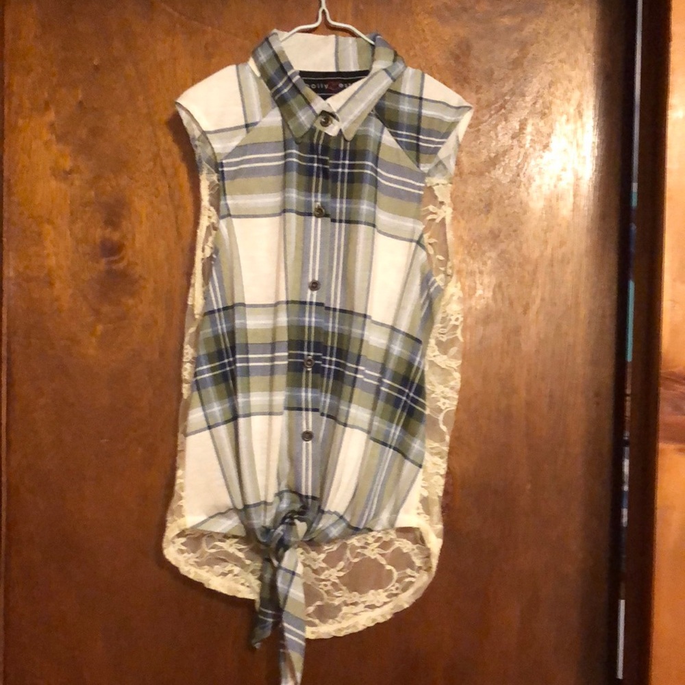 Polly & Esther plaid and lace shirt sz small